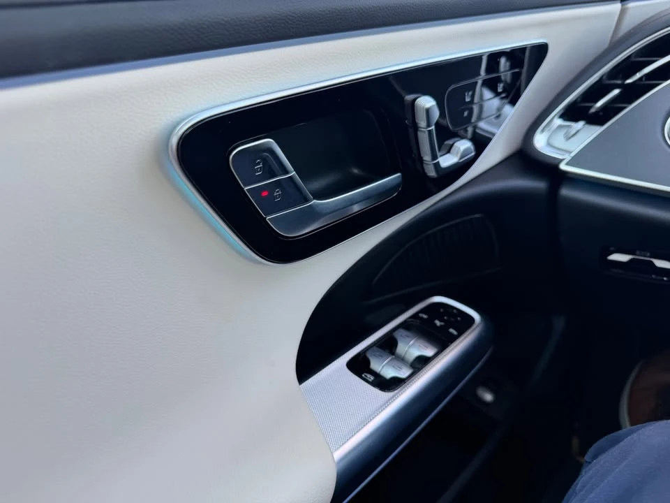 2025 Mercedes-Benz W214 E-Class - Image 11 of 20