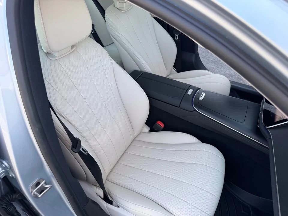 2025 Mercedes-Benz W214 E-Class - Image 17 of 20