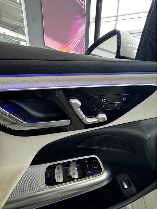 2025 Mercedes-Benz W214 E-Class - Image 10 of 11