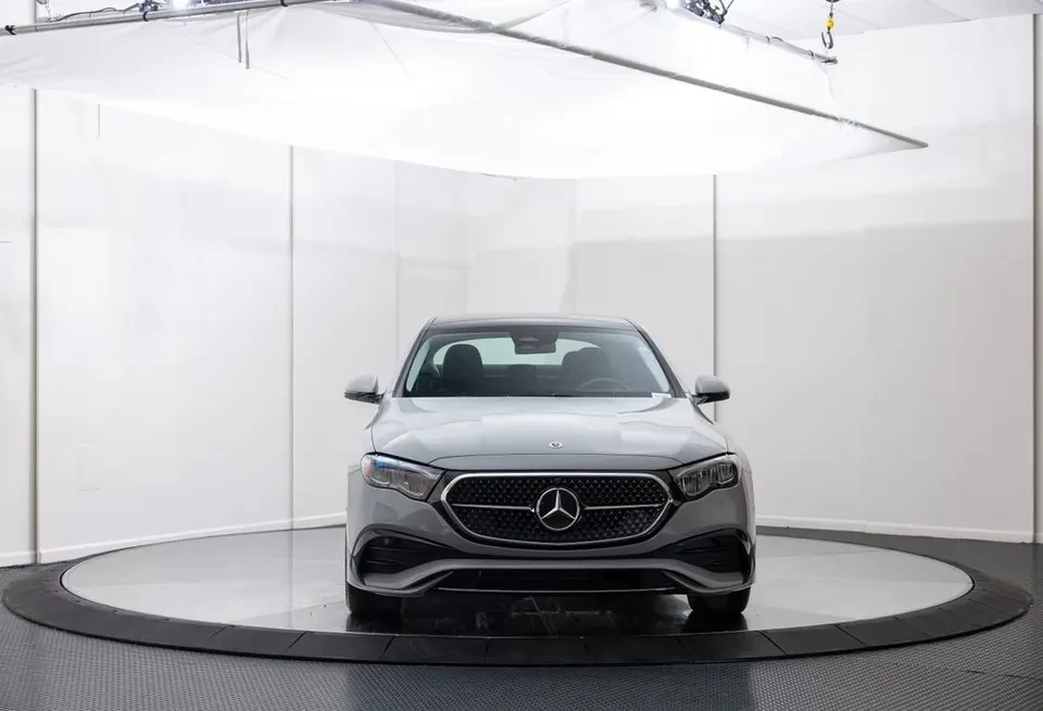 2025 Mercedes-Benz W214 E-Class - Image 8 of 20