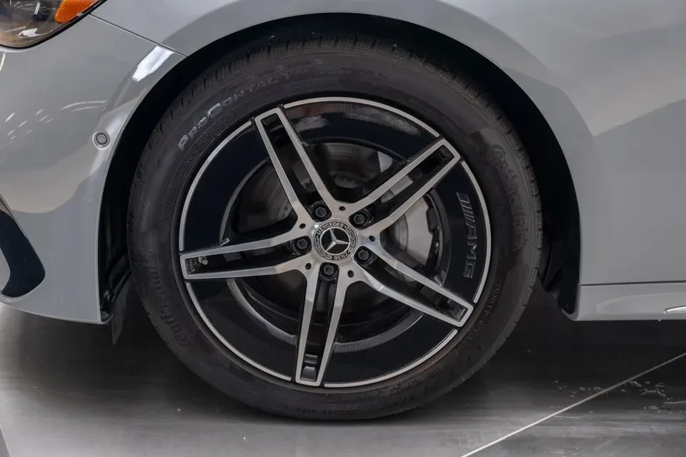 2025 Mercedes-Benz W214 E-Class - Image 19 of 20