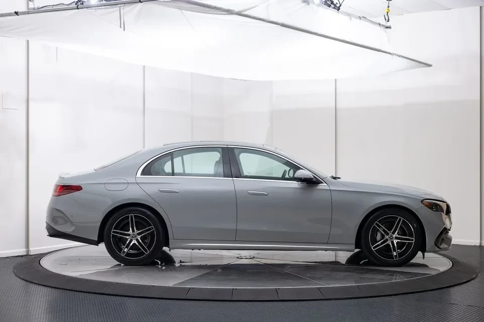 2025 Mercedes-Benz W214 E-Class - Image 6 of 20