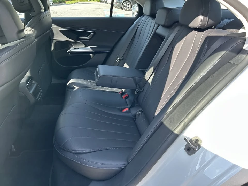 2025 Mercedes-Benz W214 E-Class - Image 11 of 12