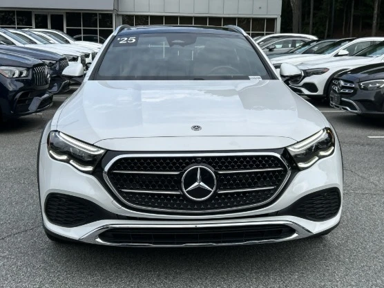 2025 Mercedes-Benz W214 E-Class - Image 2 of 12