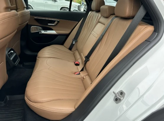 2025 Mercedes-Benz W214 E-Class - Image 11 of 12