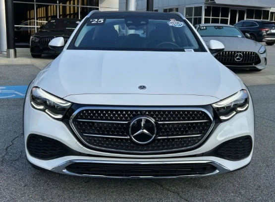 2025 Mercedes-Benz W214 E-Class - Image 2 of 12