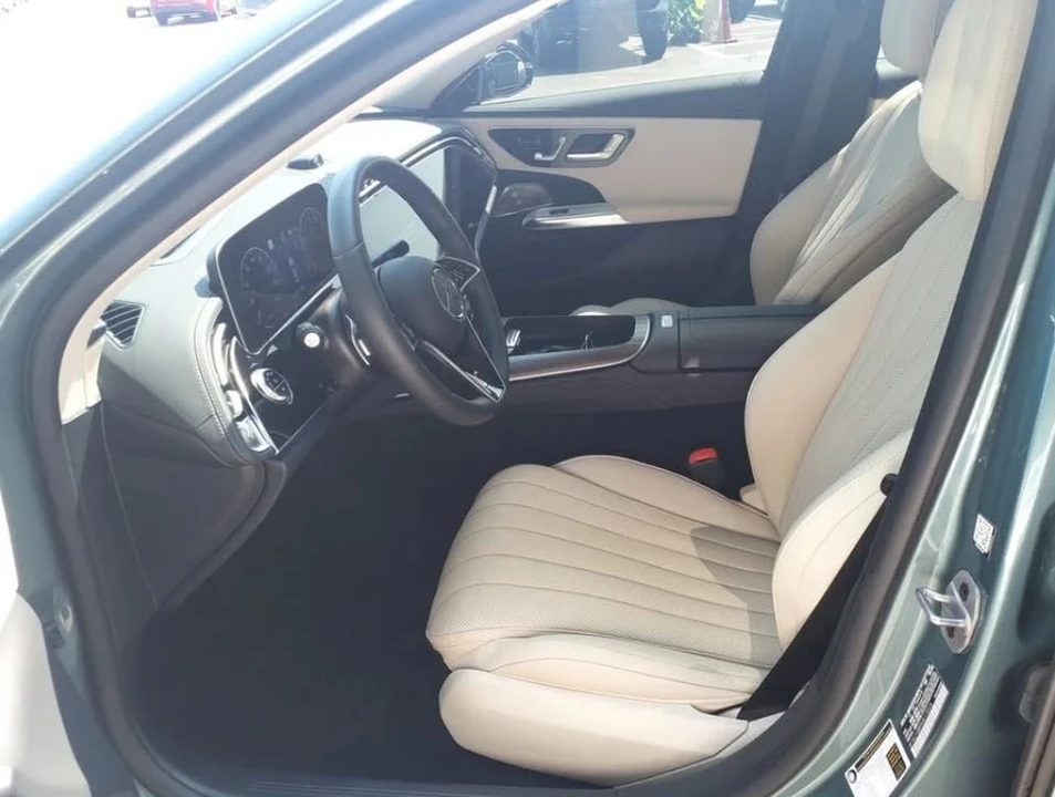 2025 Mercedes-Benz W214 E-Class - Image 10 of 13