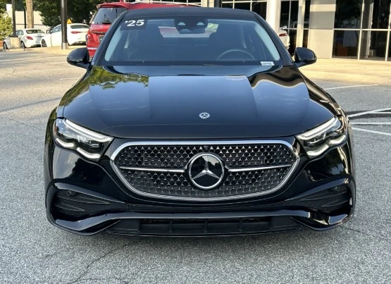 2025 Mercedes-Benz W214 E-Class - Image 2 of 12