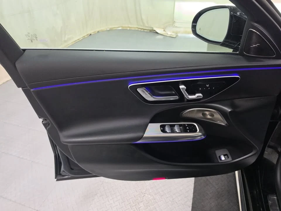 2025 Mercedes-Benz W214 E-Class - Image 4 of 10