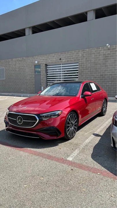 2025 Mercedes-Benz W214 E-Class - Image 2 of 4