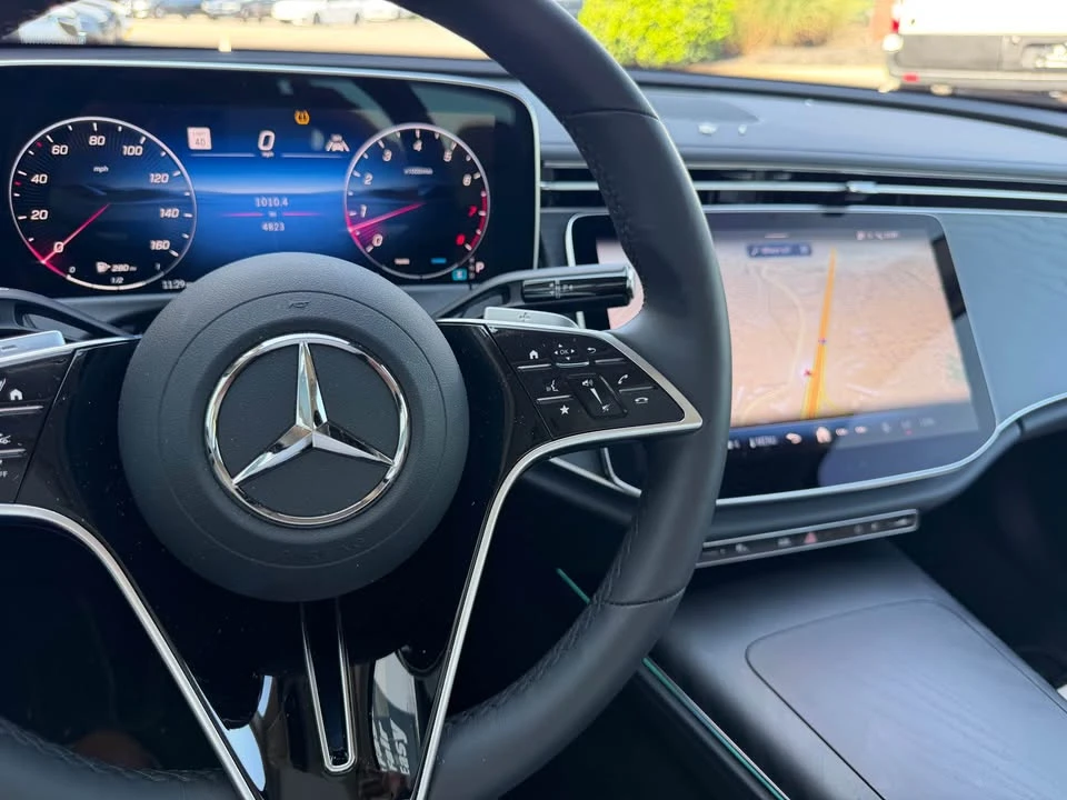 2025 Mercedes-Benz W214 E-Class - Image 13 of 18