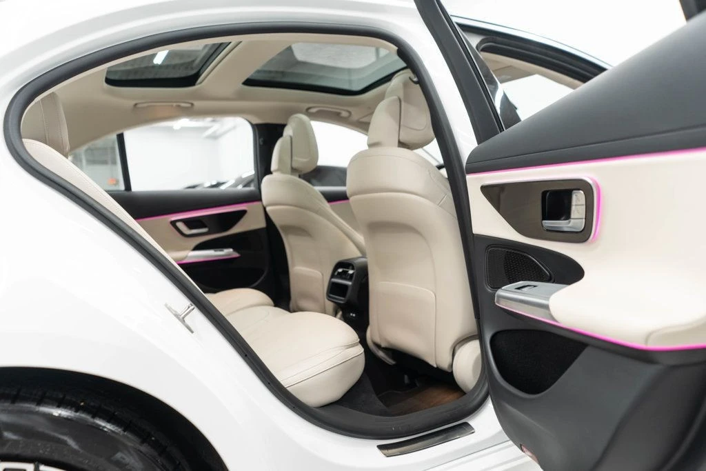 2025 Mercedes-Benz W214 E-Class - Image 12 of 12