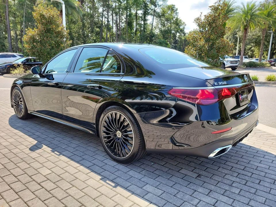 2025 Mercedes-Benz W214 E-Class - Image 3 of 14