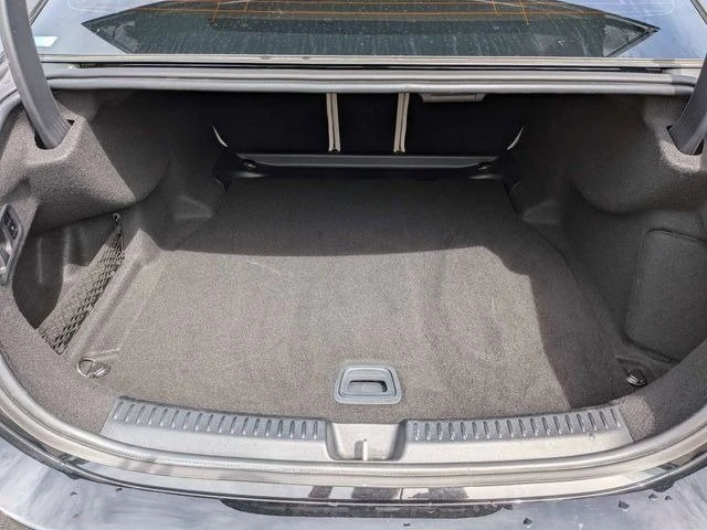2025 Mercedes-Benz W214 E-Class - Image 12 of 13