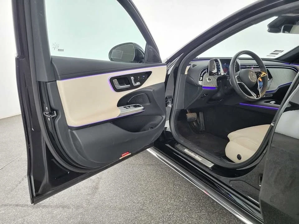 2025 Mercedes-Benz W214 E-Class - Image 18 of 20