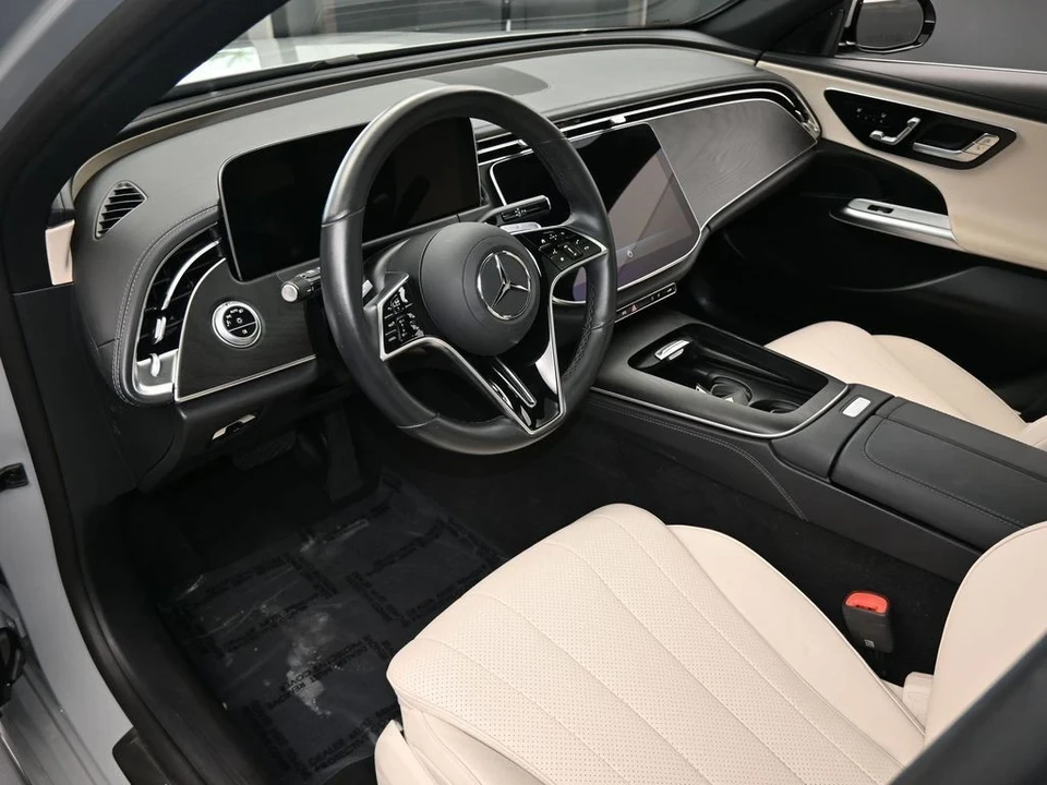 2025 Mercedes-Benz W214 E-Class - Image 10 of 12