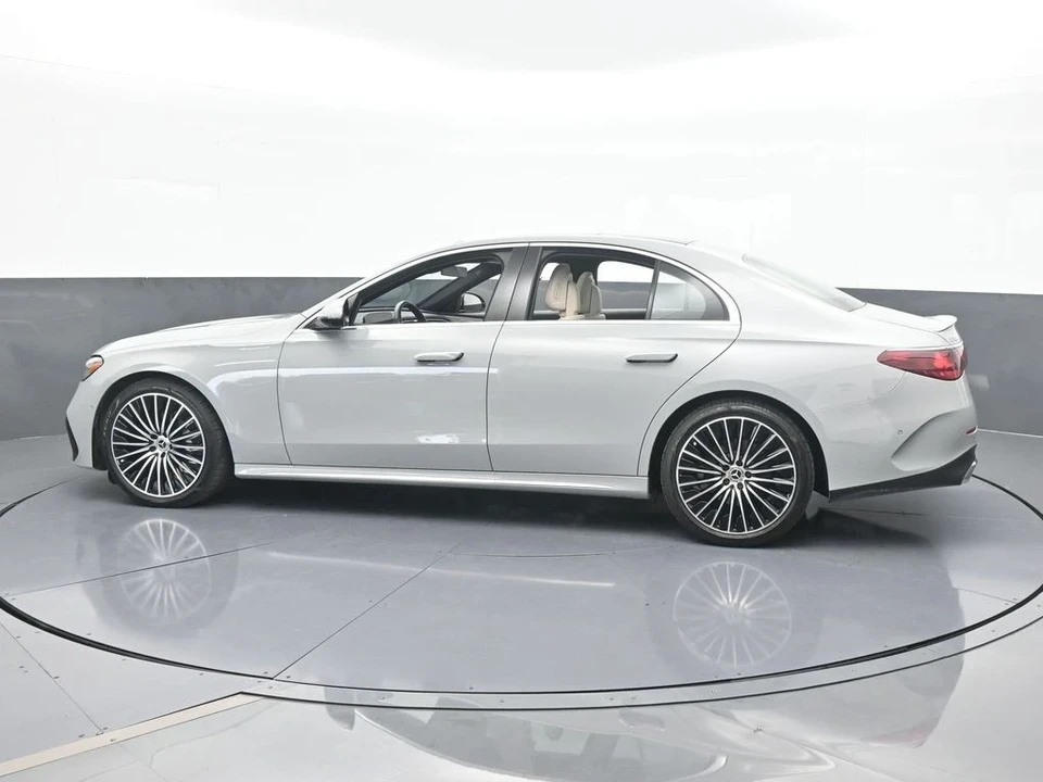 2025 Mercedes-Benz W214 E-Class - Image 3 of 12