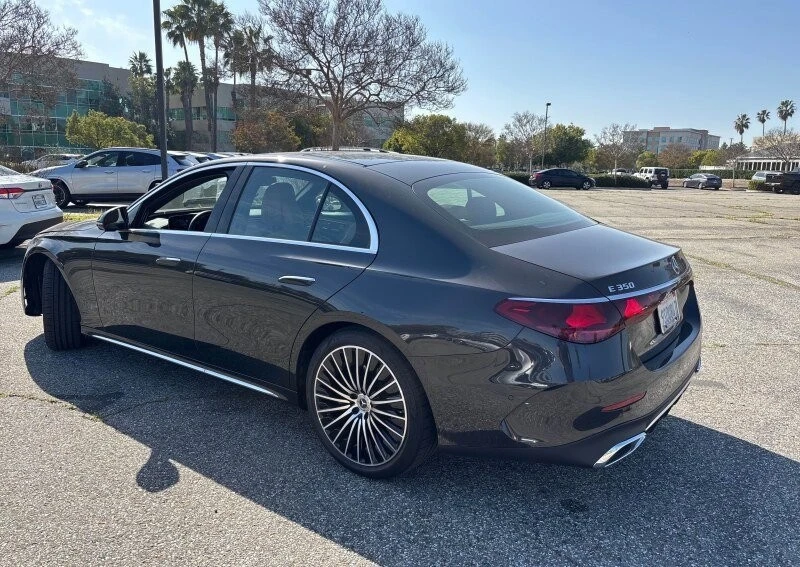 2025 Mercedes-Benz W214 E-Class - Image 5 of 6