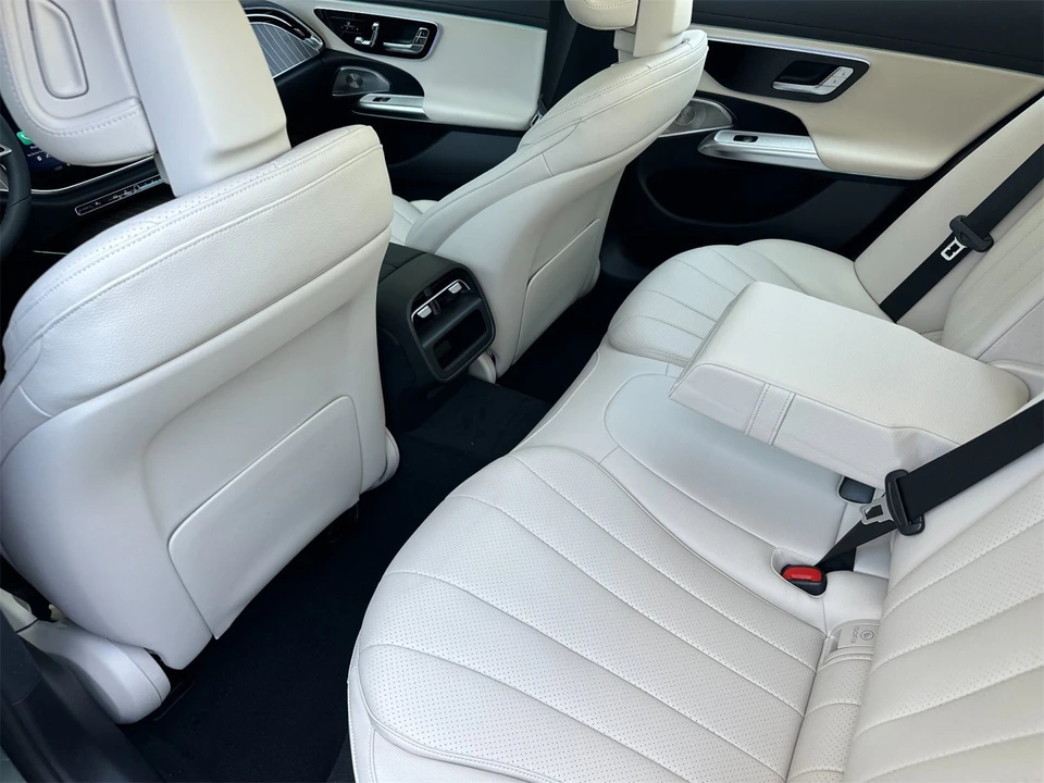2025 Mercedes-Benz W214 E-Class - Image 12 of 12