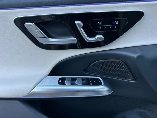 2025 Mercedes-Benz W214 E-Class - Image 12 of 12