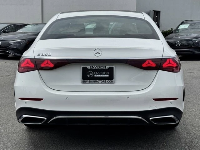 2025 Mercedes-Benz W214 E-Class - Image 11 of 12