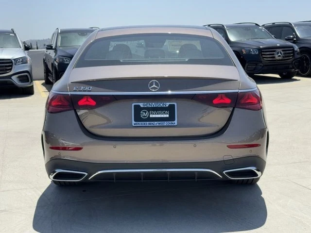 2025 Mercedes-Benz W214 E-Class - Image 10 of 12