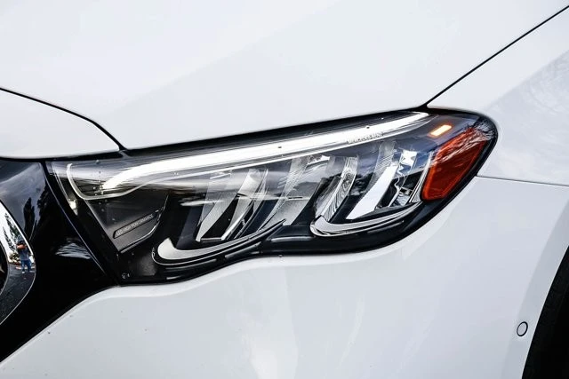 2025 Mercedes-Benz W214 E-Class - Image 7 of 12