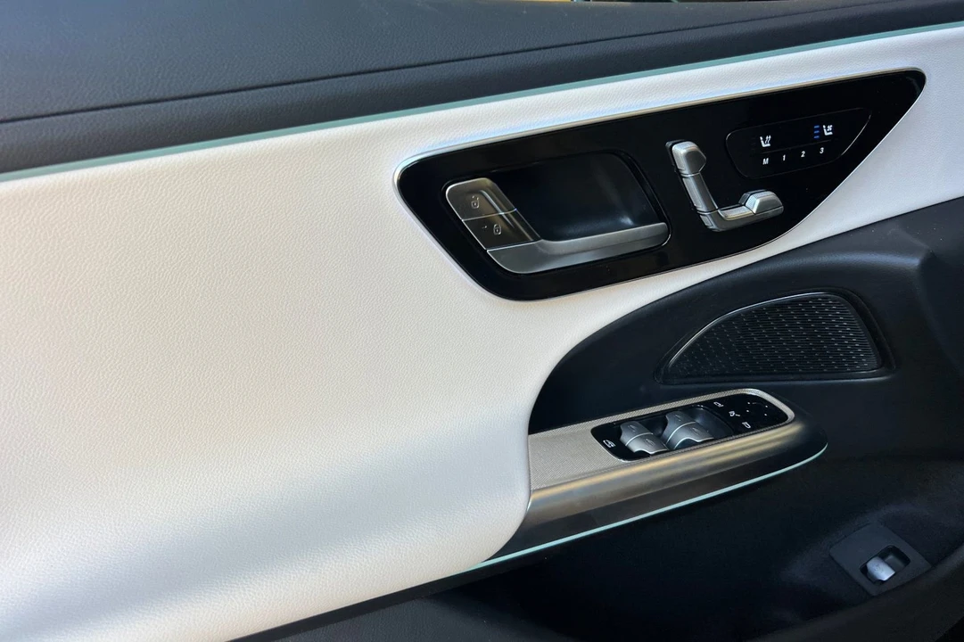 2025 Mercedes-Benz W214 E-Class - Image 12 of 12
