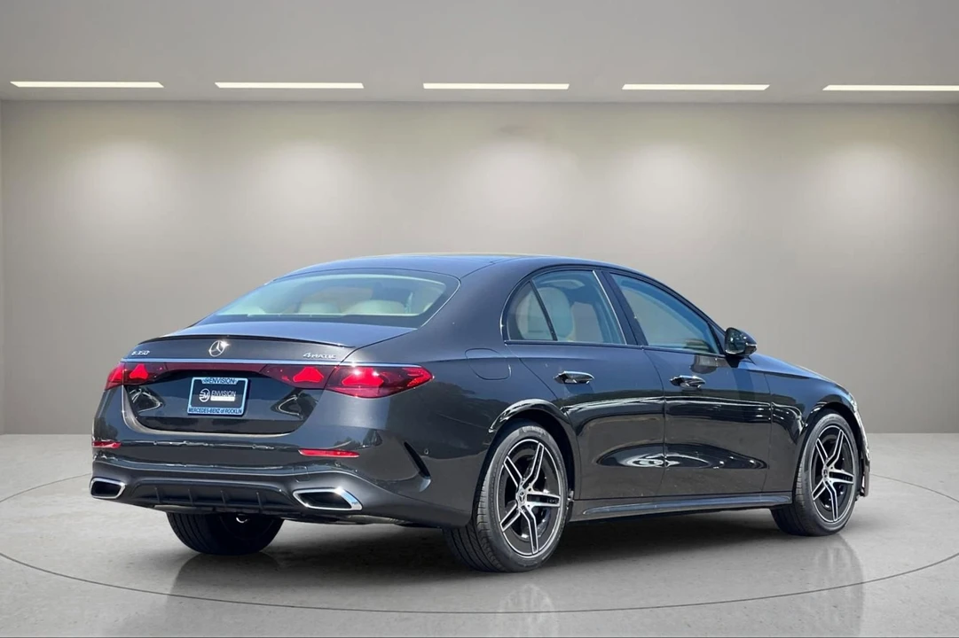 2025 Mercedes-Benz W214 E-Class - Image 4 of 12