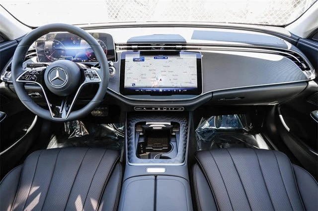 2025 Mercedes-Benz W214 E-Class - Image 10 of 12