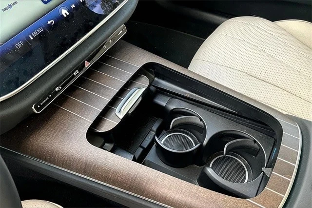 2025 Mercedes-Benz W214 E-Class - Image 21 of 21