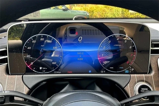 2025 Mercedes-Benz W214 E-Class - Image 16 of 21