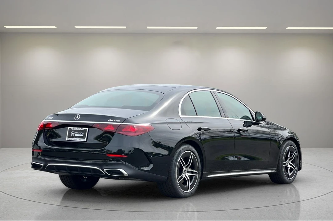 2025 Mercedes-Benz W214 E-Class - Image 4 of 12
