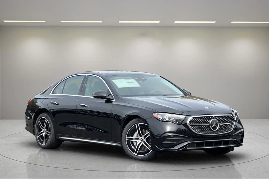 2025 Mercedes-Benz W214 E-Class - Image 2 of 12