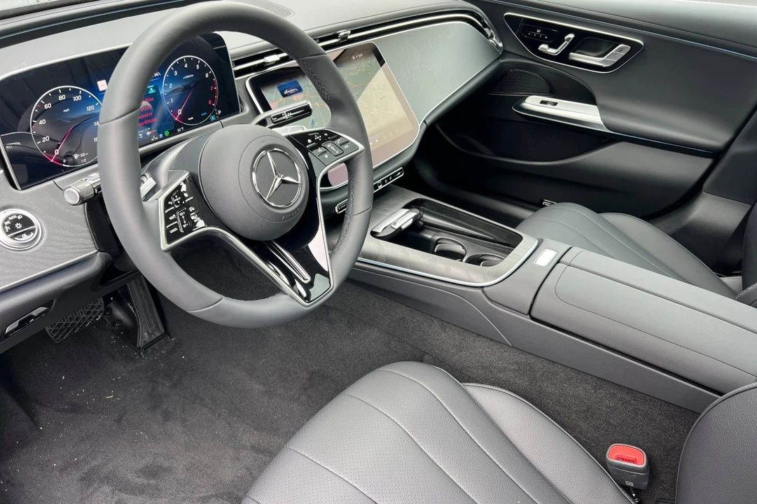 2025 Mercedes-Benz W214 E-Class - Image 10 of 12
