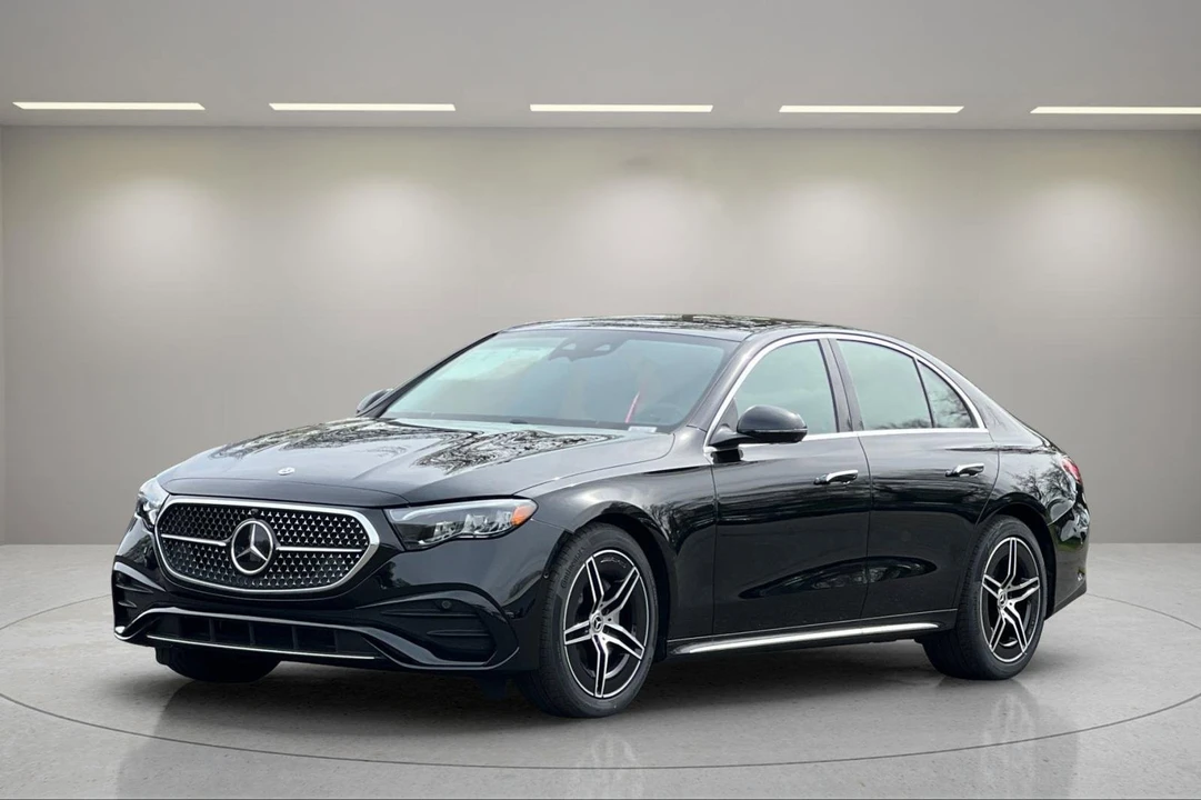 2025 Mercedes-Benz W214 E-Class - Image 8 of 12