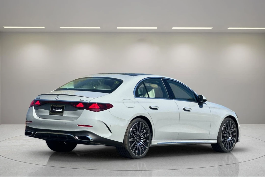 2025 Mercedes-Benz W214 E-Class - Image 4 of 12