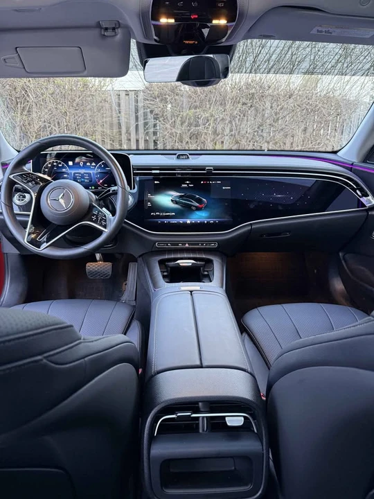 2025 Mercedes-Benz W214 E-Class - Image 10 of 11