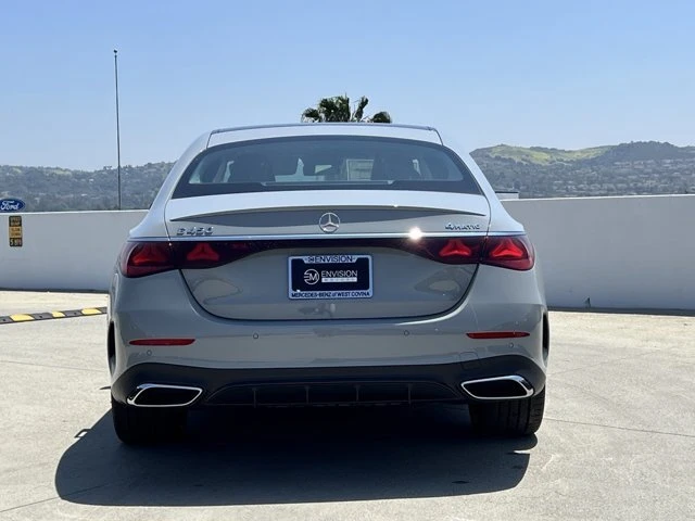 2025 Mercedes-Benz W214 E-Class - Image 11 of 12