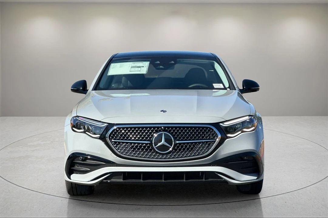 2025 Mercedes-Benz W214 E-Class - Image 9 of 12
