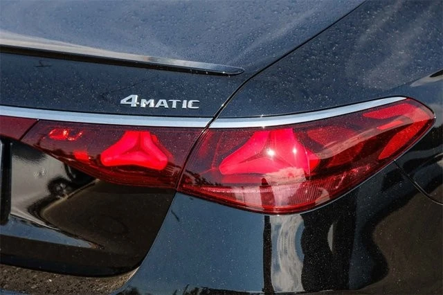 2025 Mercedes-Benz W214 E-Class - Image 8 of 12
