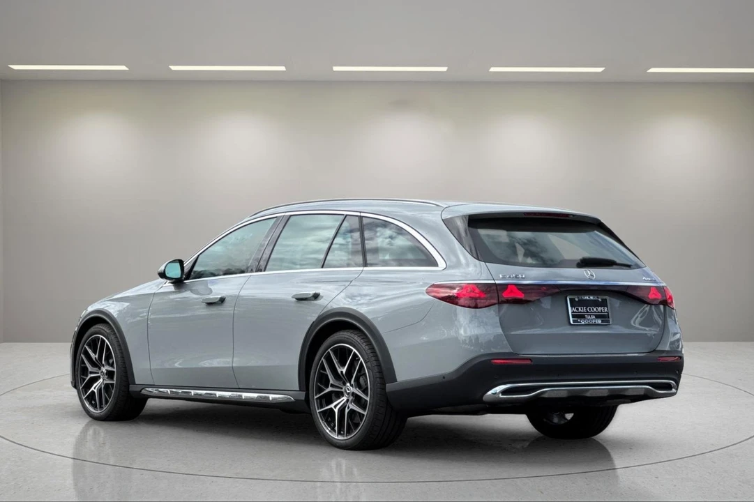 2025 Mercedes-Benz W214 E-Class - Image 6 of 12