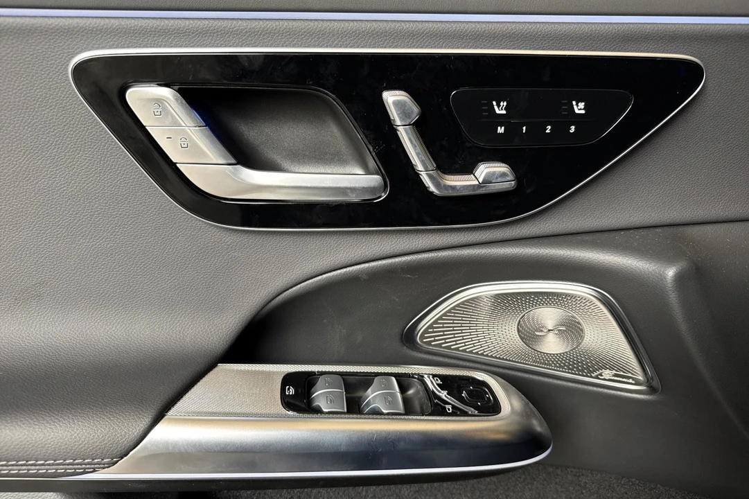 2025 Mercedes-Benz W214 E-Class - Image 12 of 12