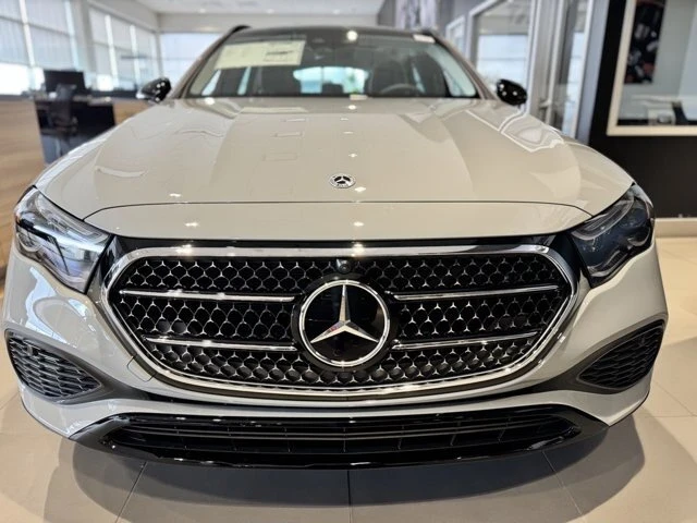 2025 Mercedes-Benz W214 E-Class - Image 5 of 12