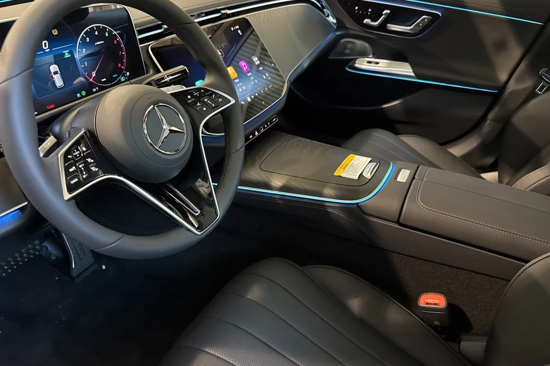 2025 Mercedes-Benz W214 E-Class - Image 10 of 12