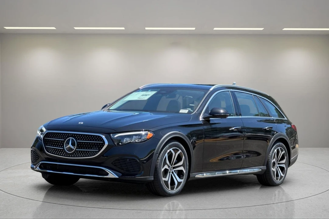 2025 Mercedes-Benz W214 E-Class - Image 8 of 12