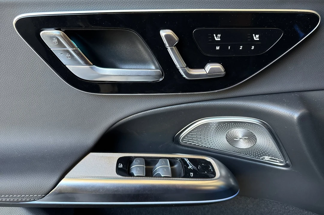 2025 Mercedes-Benz W214 E-Class - Image 12 of 12