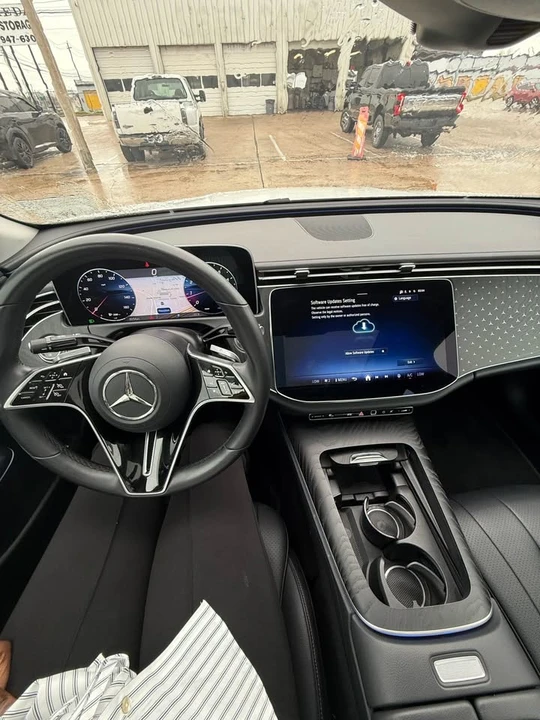 2025 Mercedes-Benz W214 E-Class - Image 5 of 15