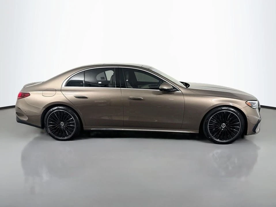 2025 Mercedes-Benz W214 E-Class - Image 4 of 20