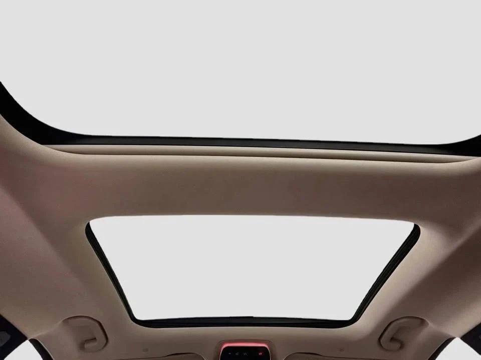 2025 Mercedes-Benz W214 E-Class - Image 17 of 20